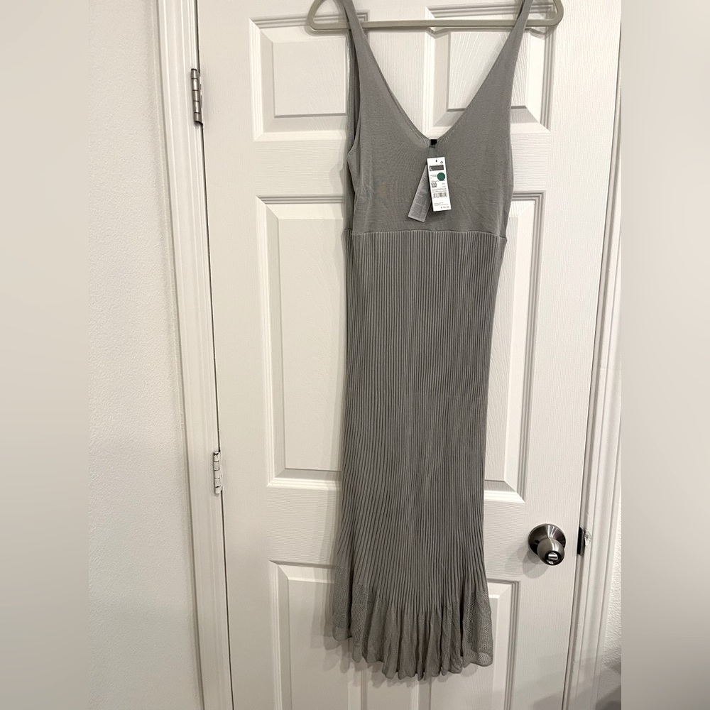 NWT Gray knit dress with lining